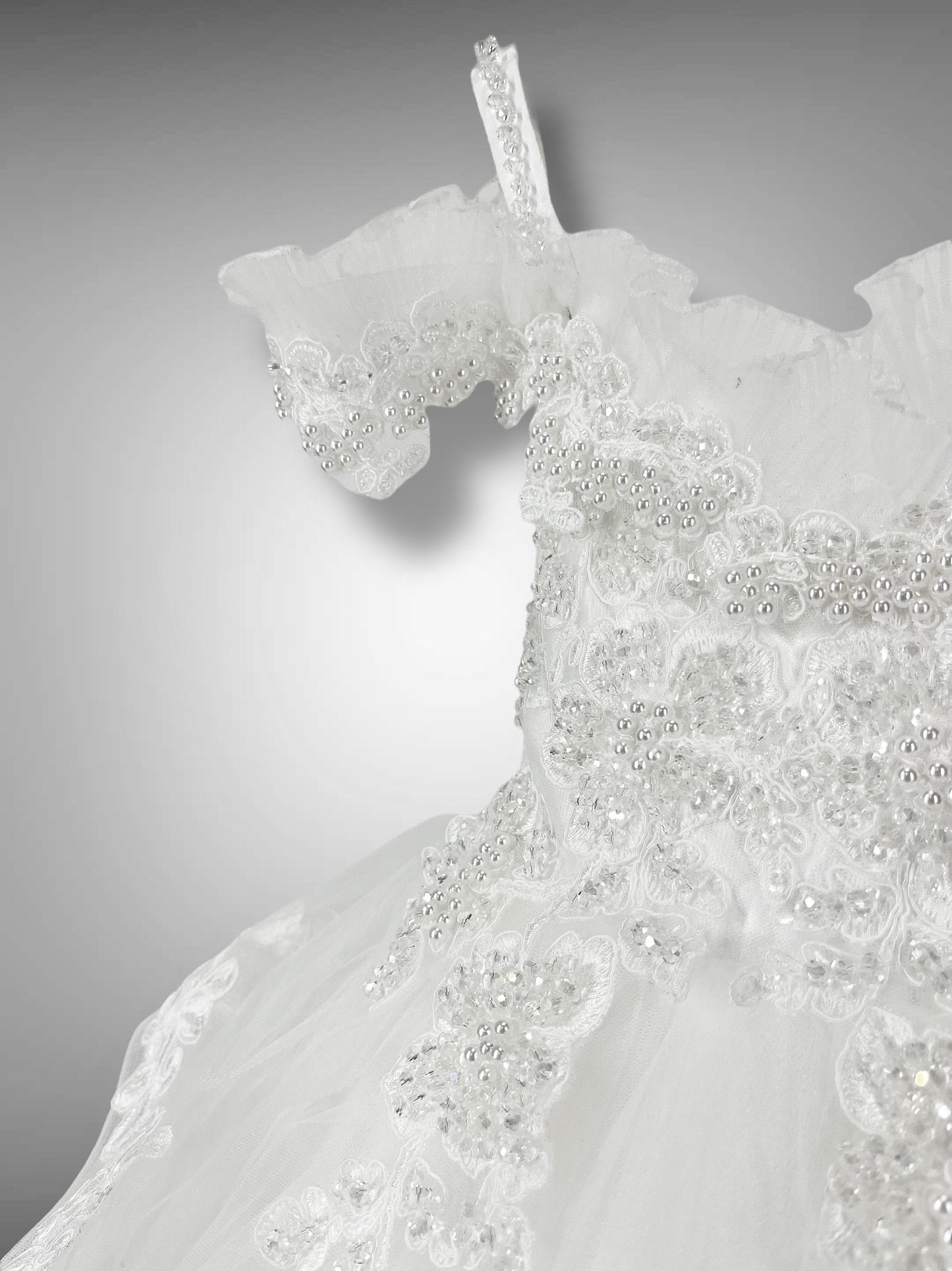Abito Tulle e Pizzo ricamato