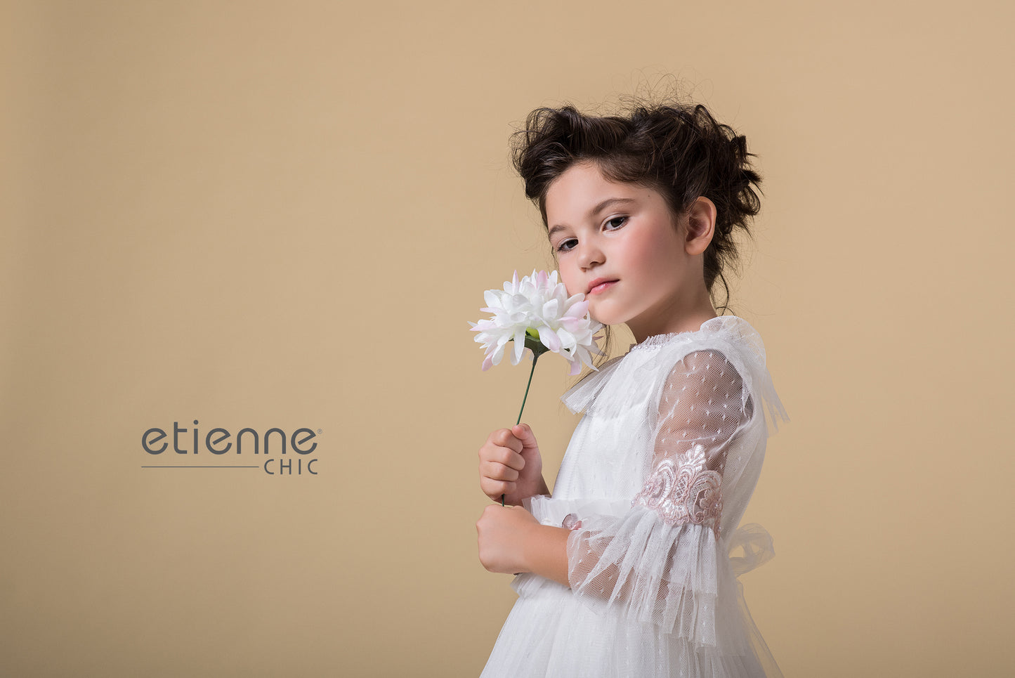 Abito Tulle con manica