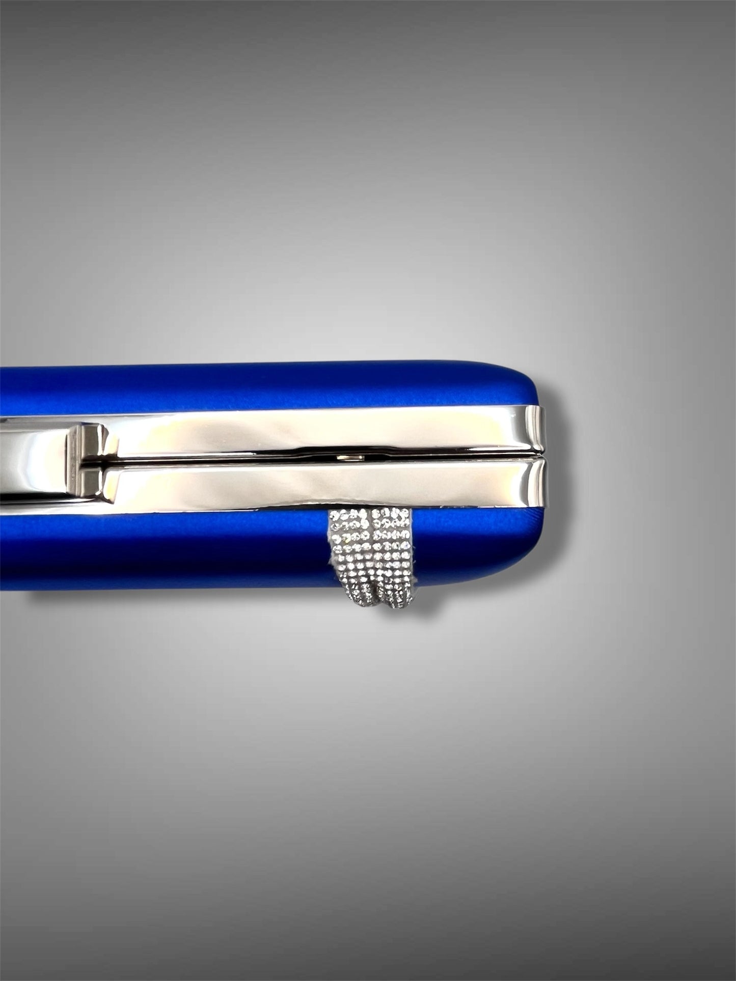 CLUTCH [+Colori]