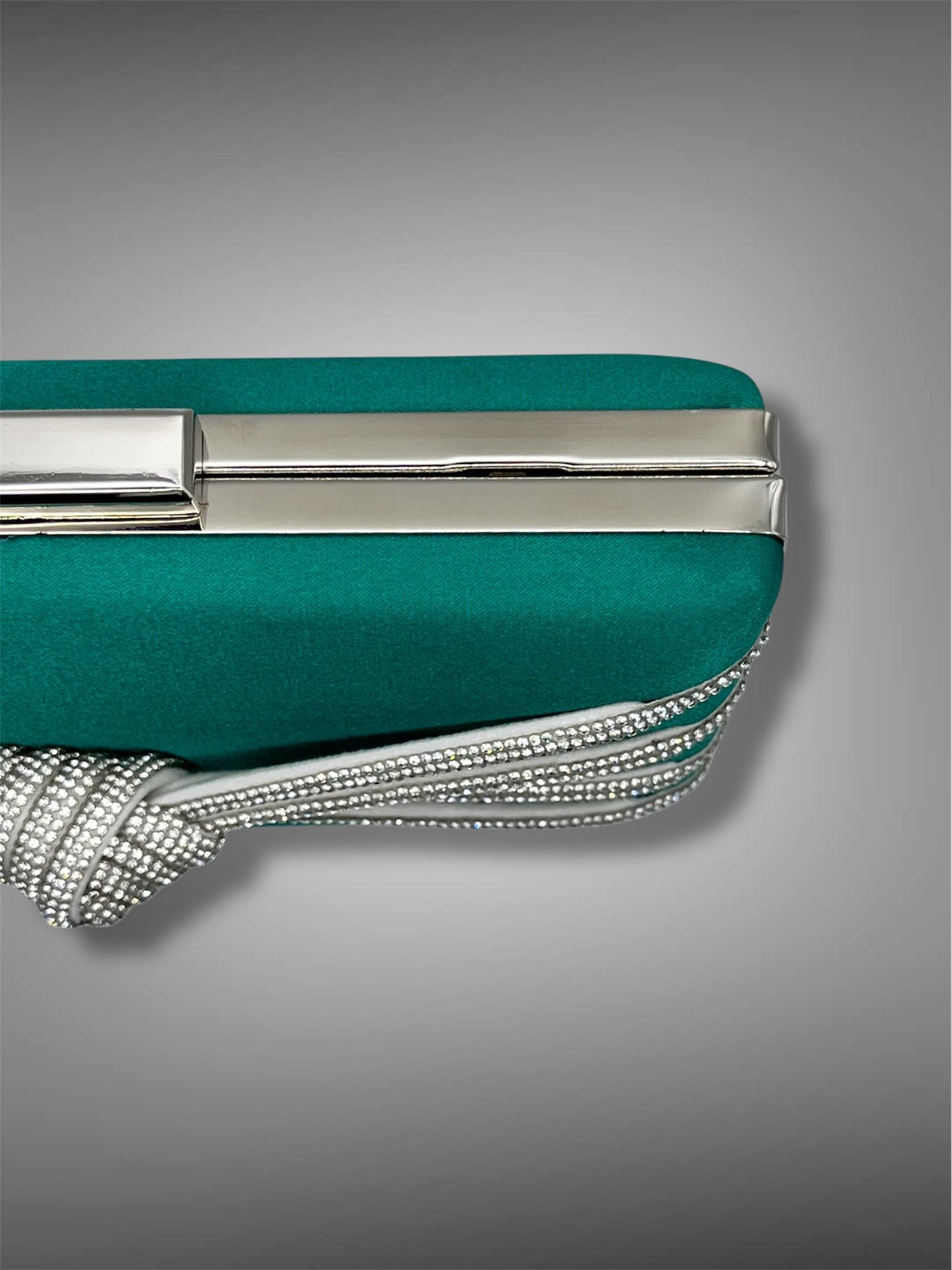 CLUTCH [+Colori]