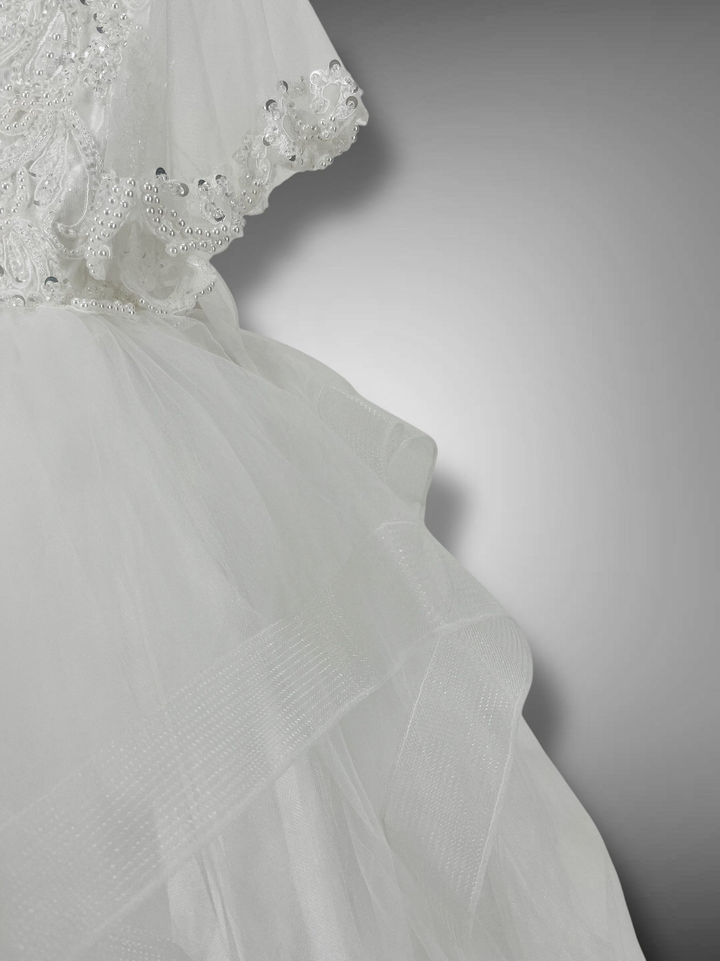 Abito Tulle e Pizzo ricamato