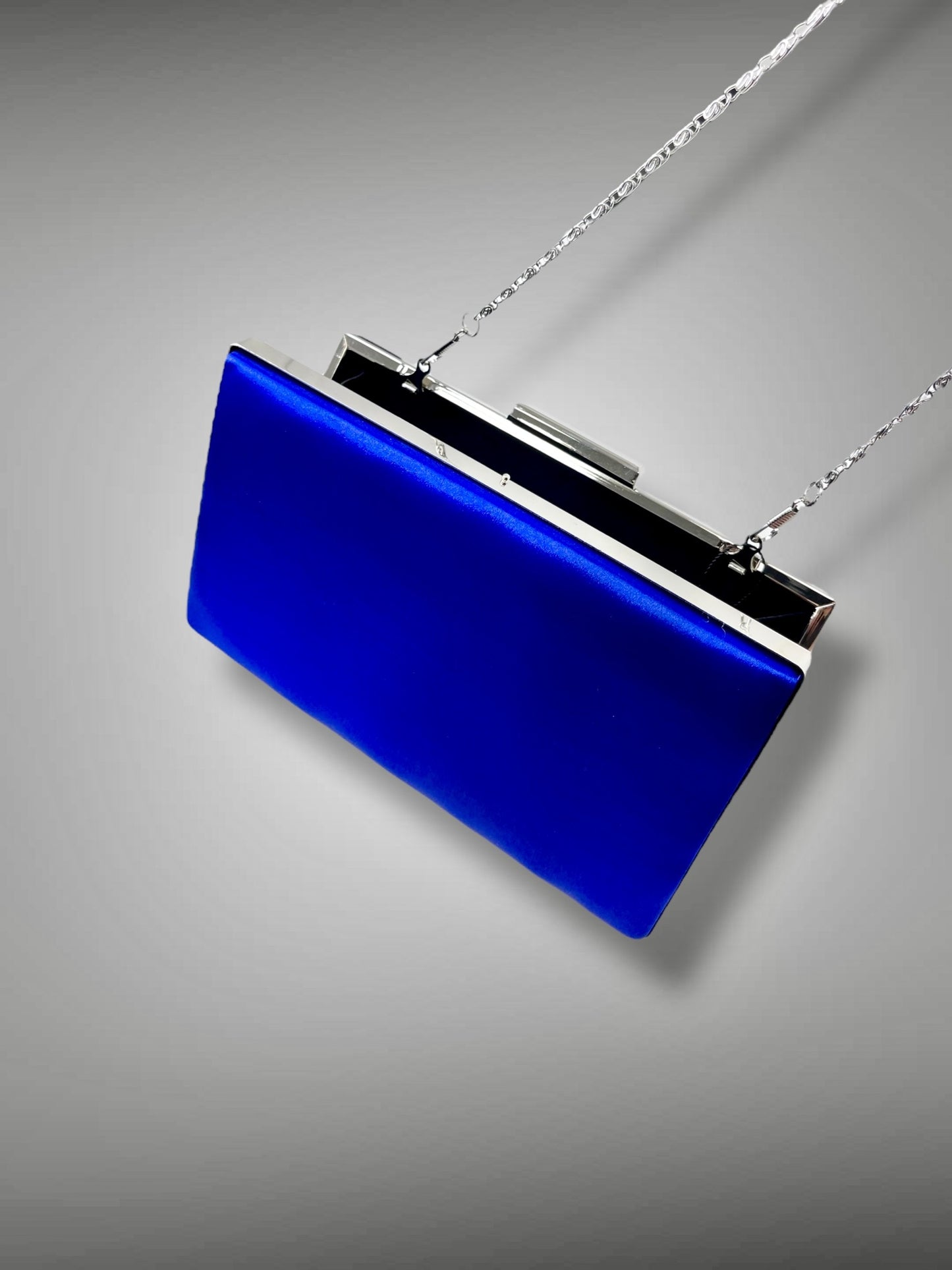 CLUTCH [+Colori]