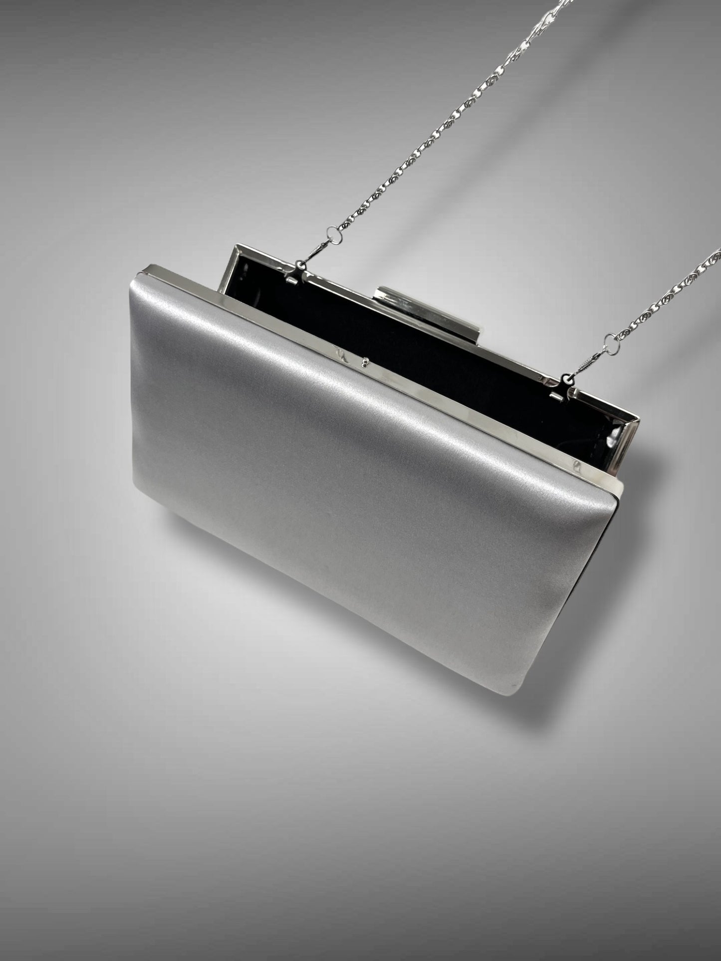 CLUTCH [+Colori]