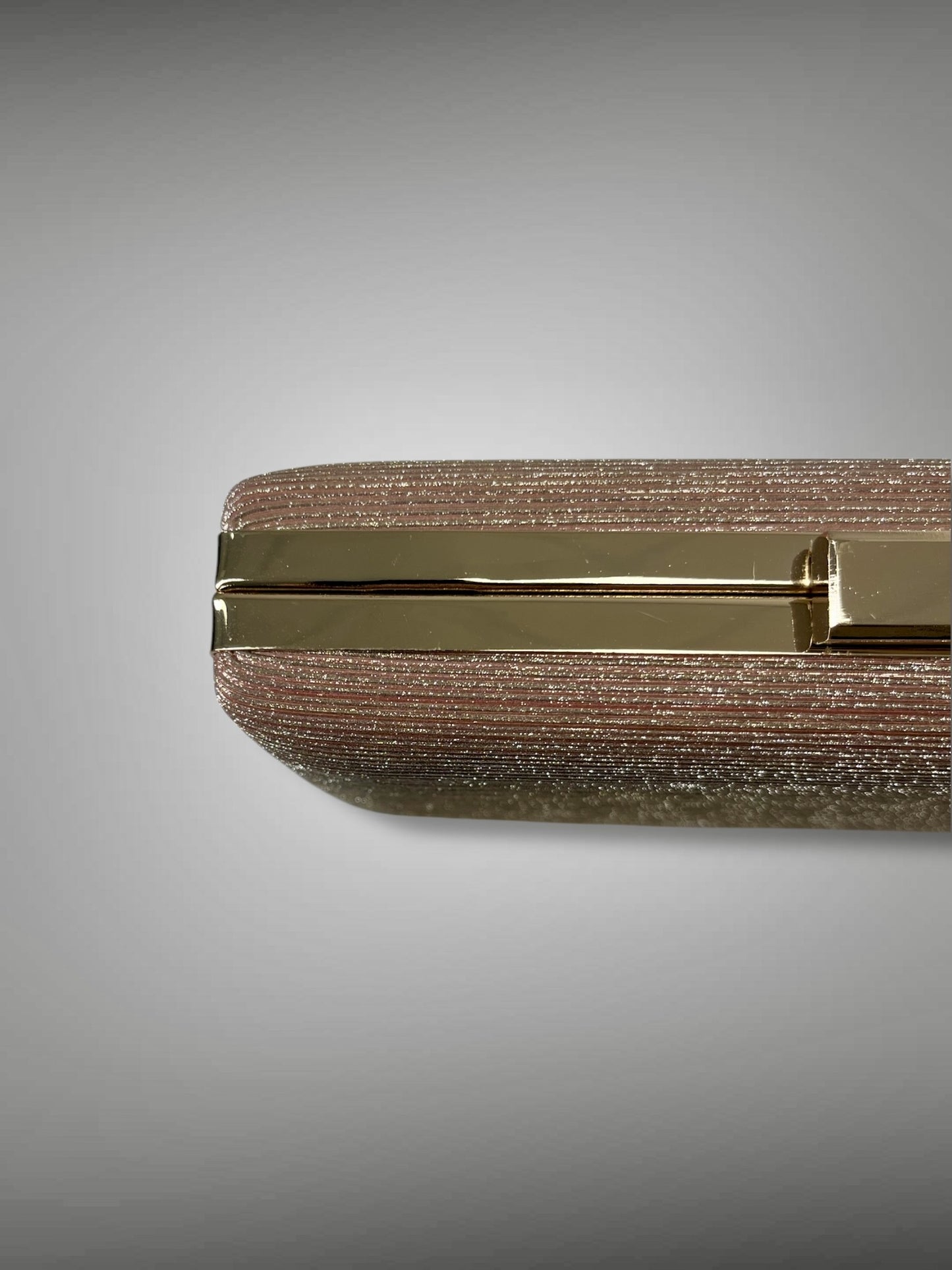 CLUTCH [Ultima]