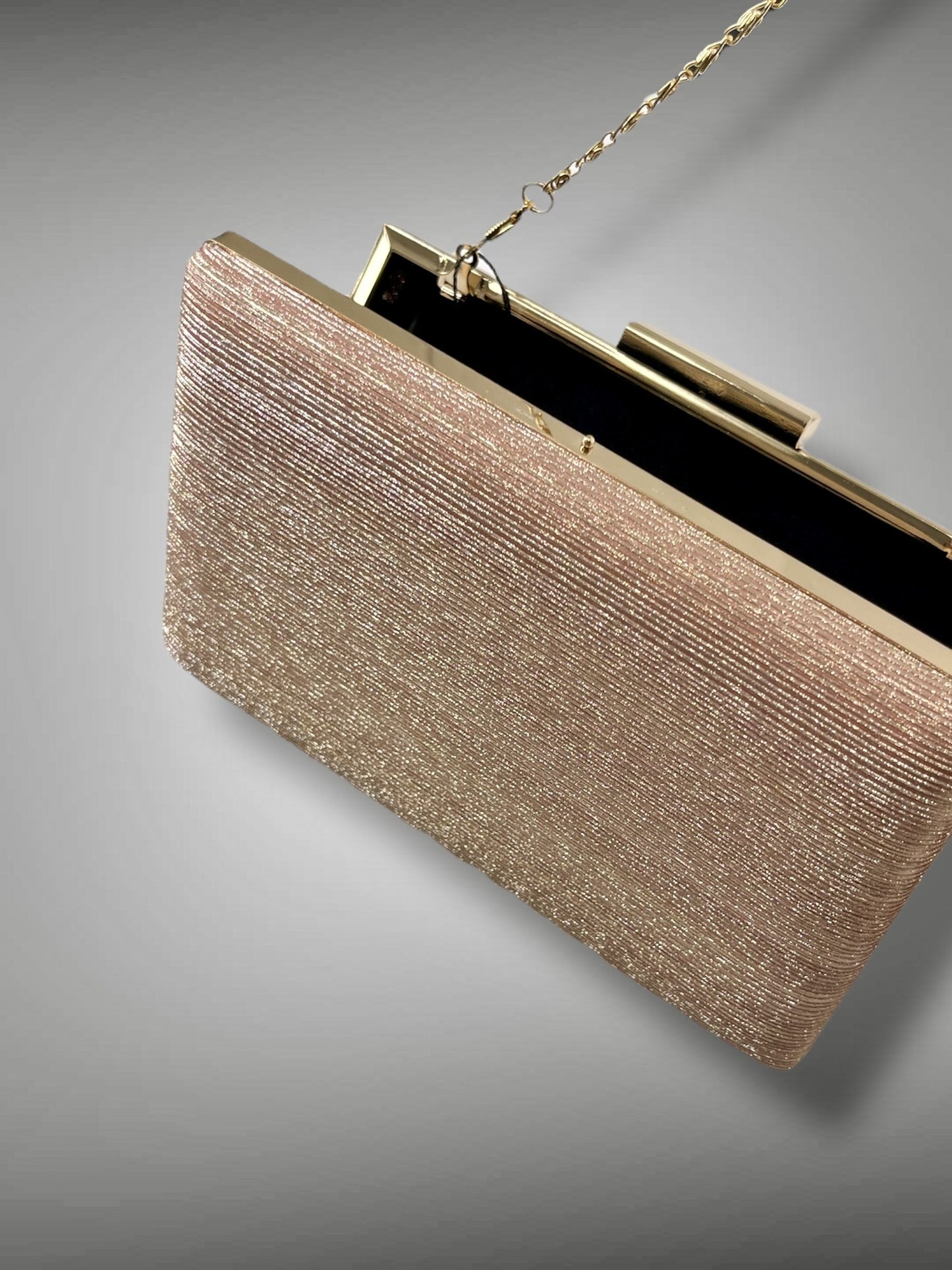 CLUTCH [Ultima]