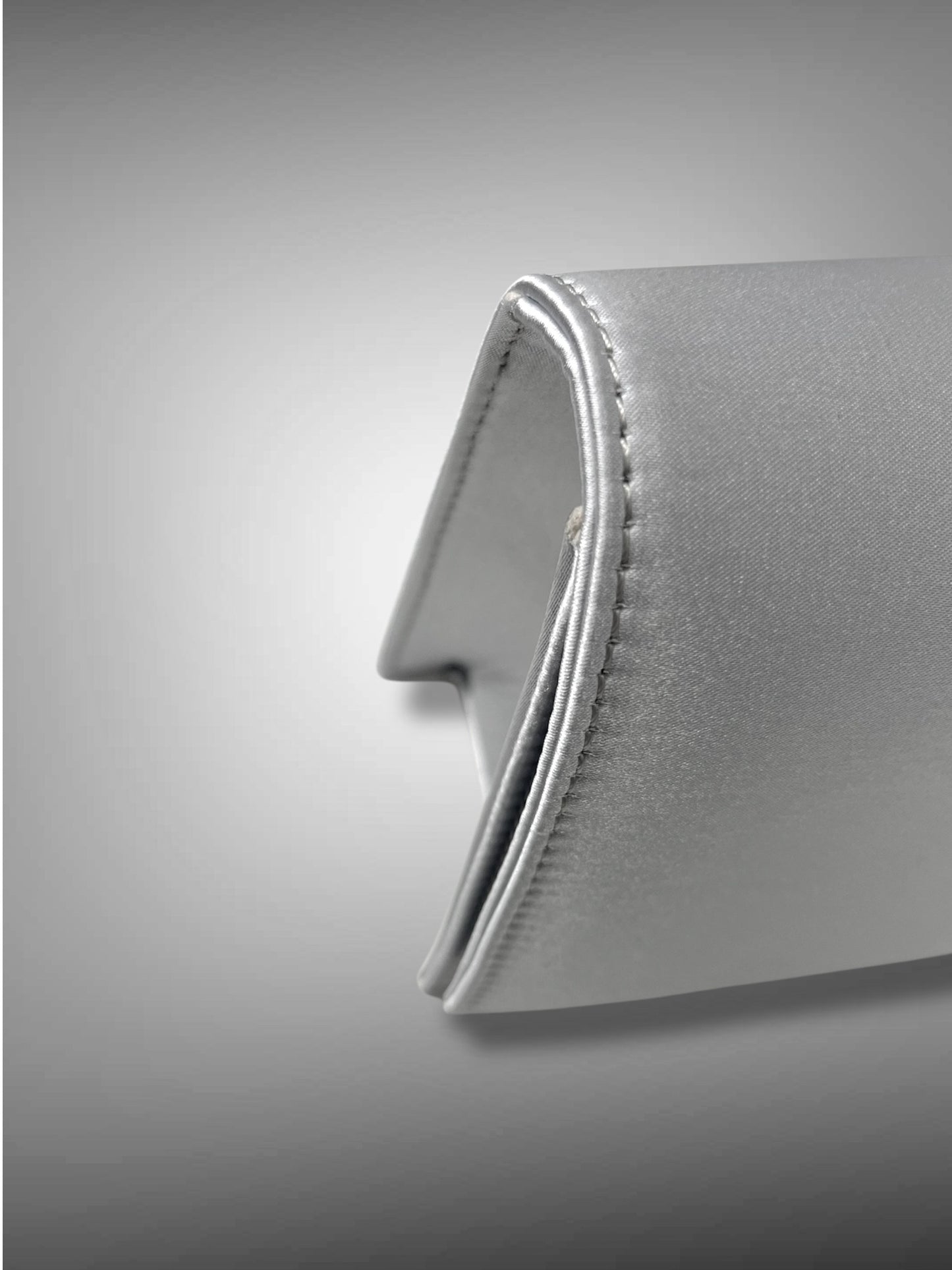 CLUTCH [+Colori]