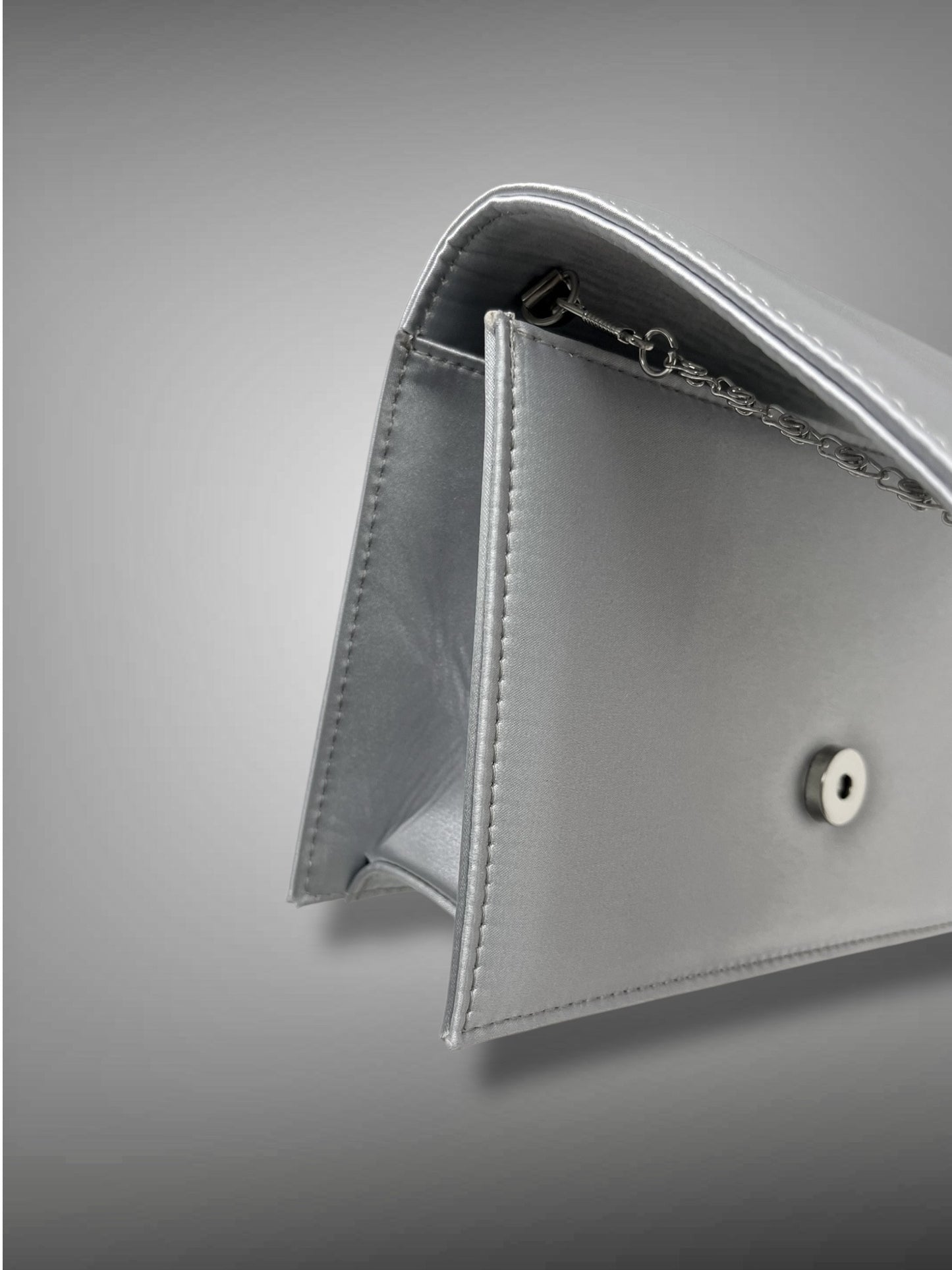 CLUTCH [+Colori]