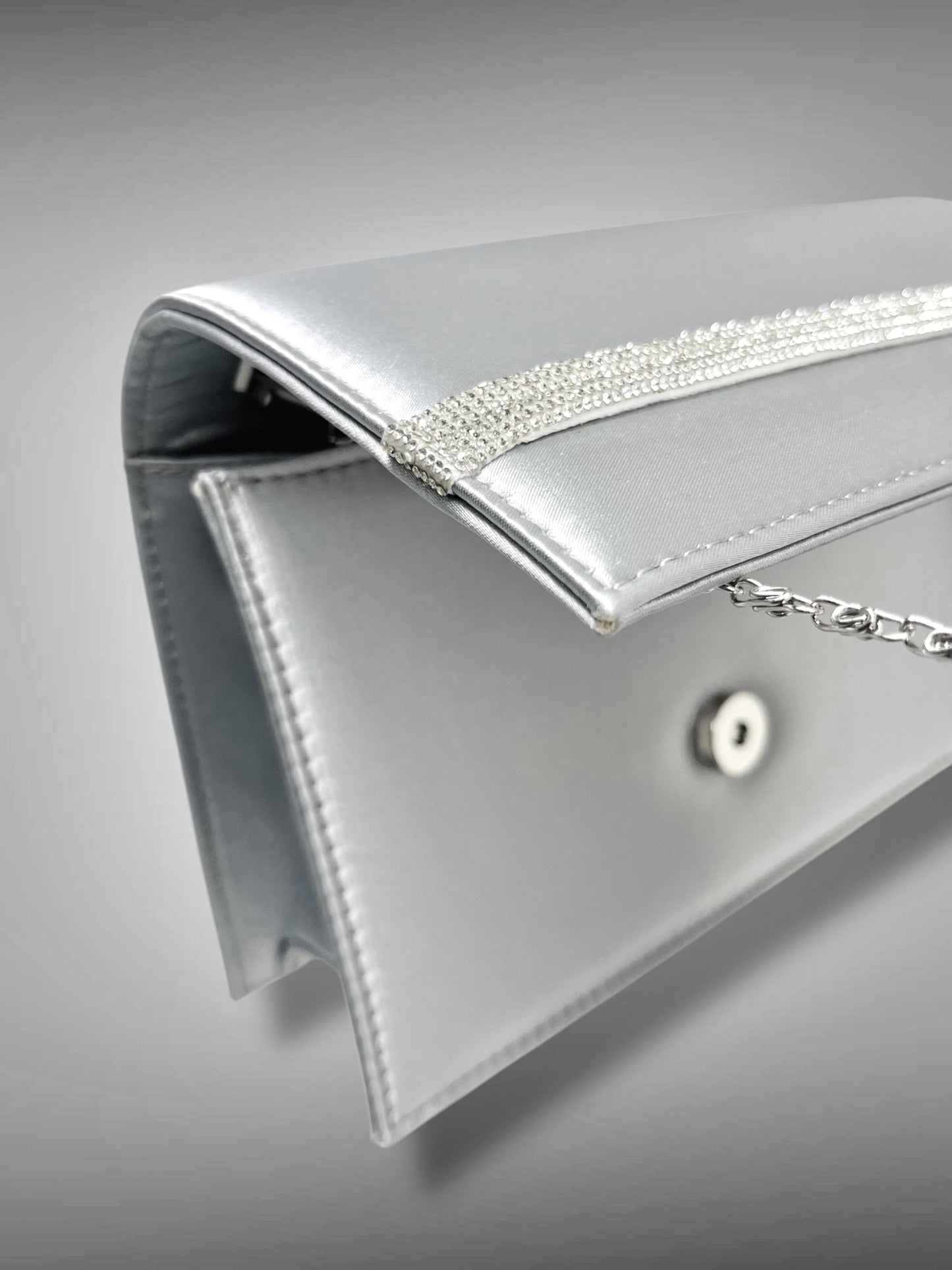 CLUTCH [+Colori]
