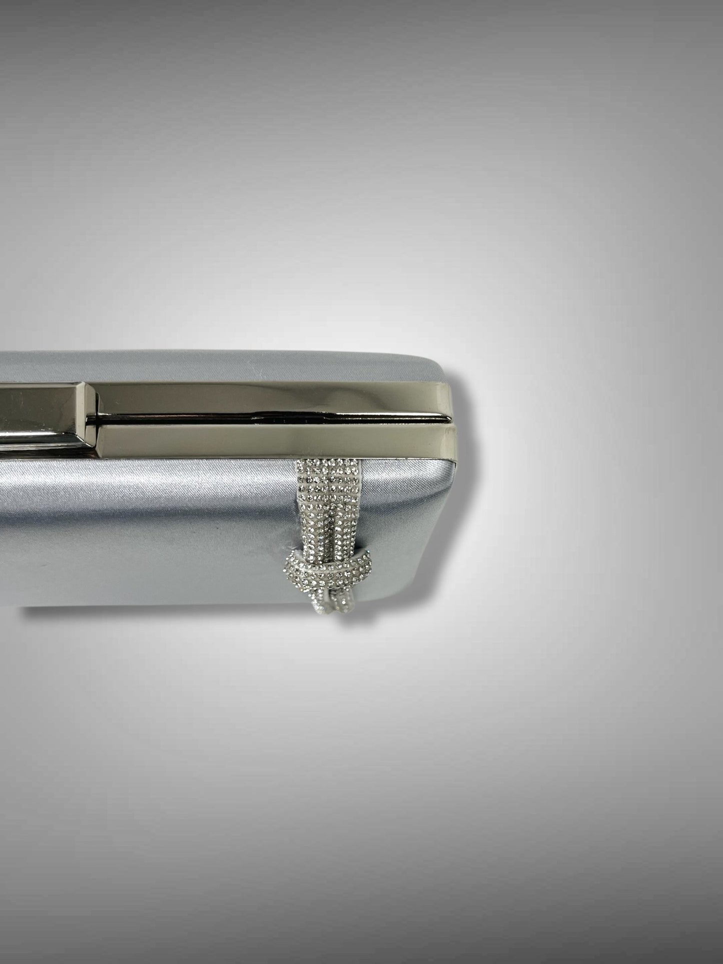 CLUTCH [+Colori]