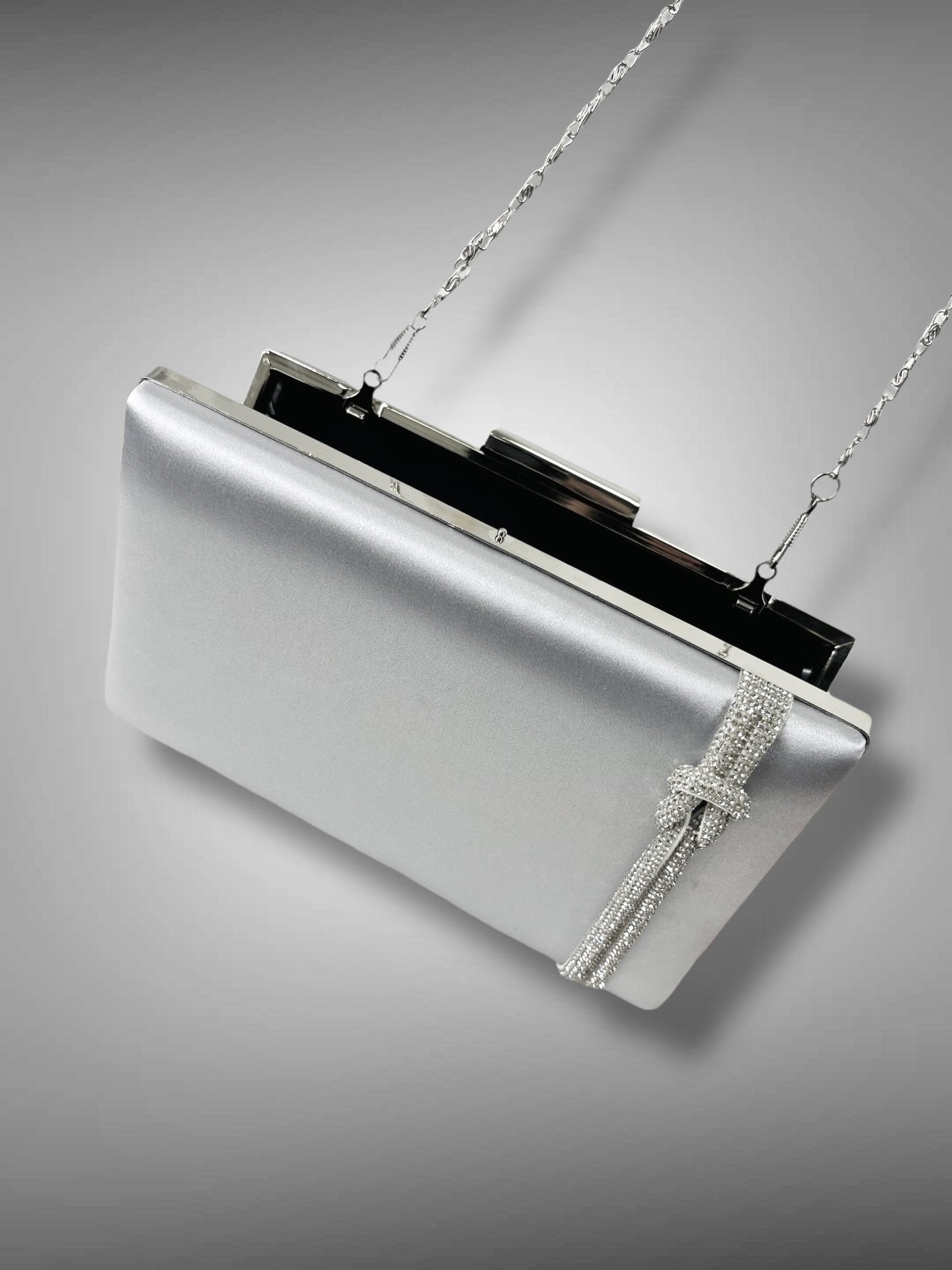 CLUTCH [+Colori]